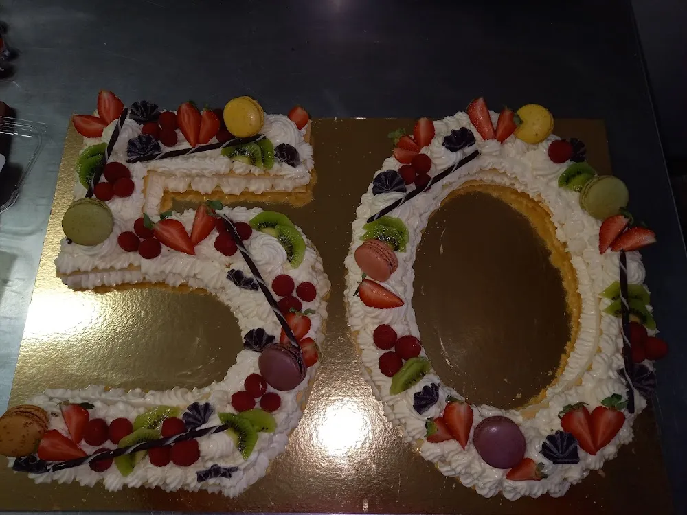 Number Multi Fruits Cake